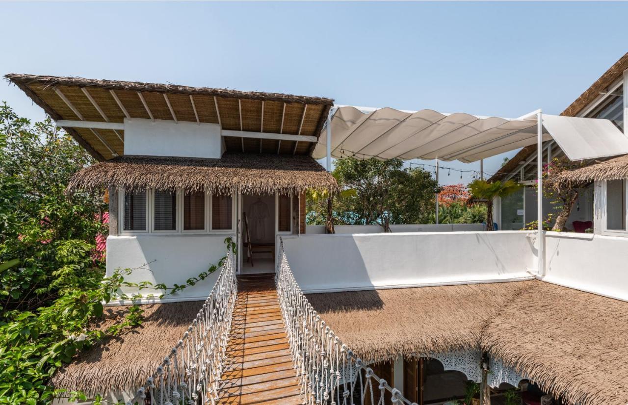Lory'S Home Bangkok Exterior photo